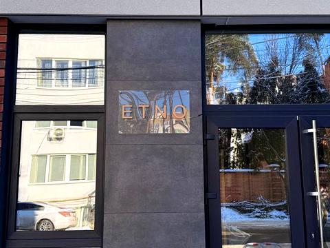 коммерческая по адресу Літературна ул. (Чехова), 7/1