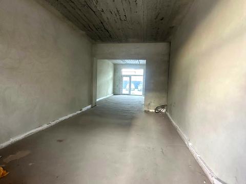 комерційна за адресою Капушанська вул., 170