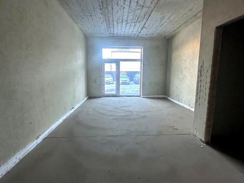 комерційна за адресою Капушанська вул., 170