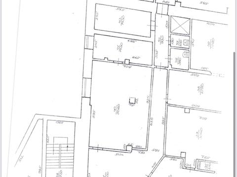 комерційна за адресою Капушанська вул., 170