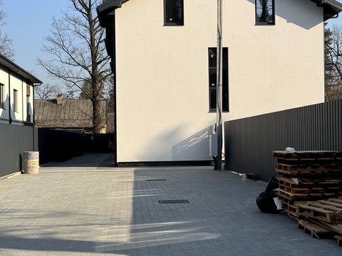 будинок за адресою Ніжинська вул., 3