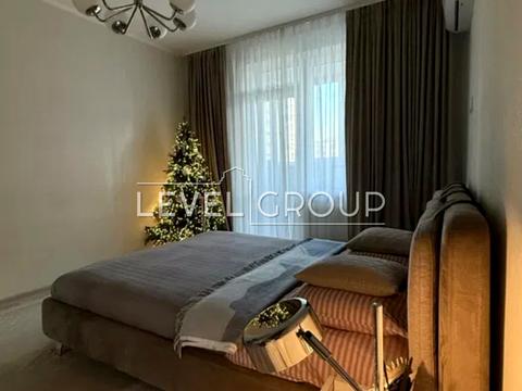 квартира за адресою В'ячеслава Чорновола вул., 27