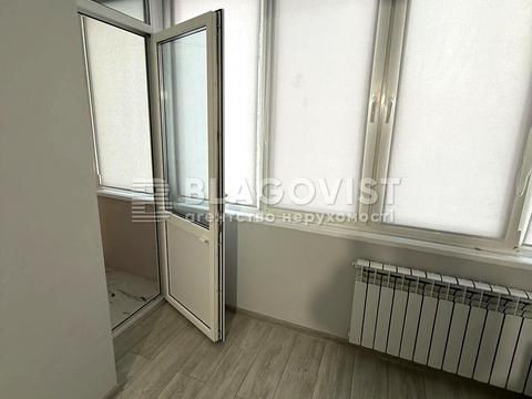 квартира за адресою Миколи Руденка бульв. (Кольцова), 22