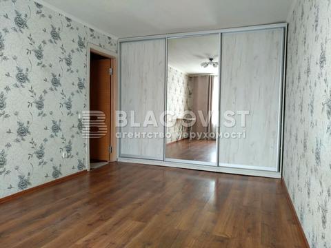 квартира за адресою Велика Кільцева вул., 8