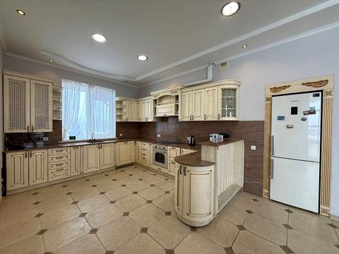 будинок за адресою с. Микитинці, Східна, 43