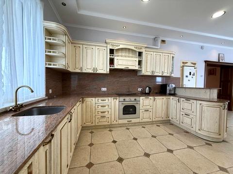 будинок за адресою с. Микитинці, Східна, 43