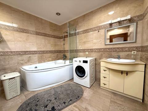 будинок за адресою с. Микитинці, Східна, 43