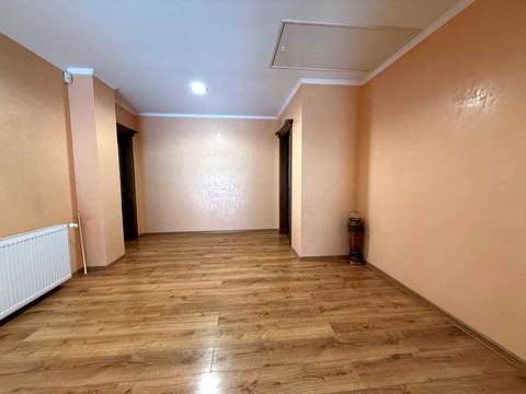 будинок за адресою с. Микитинці, Юності вул., 120