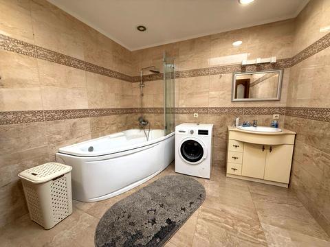 будинок за адресою с. Микитинці, Юності вул., 120