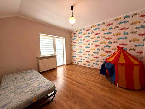 будинок за адресою с. Микитинці, Юності вул., 120