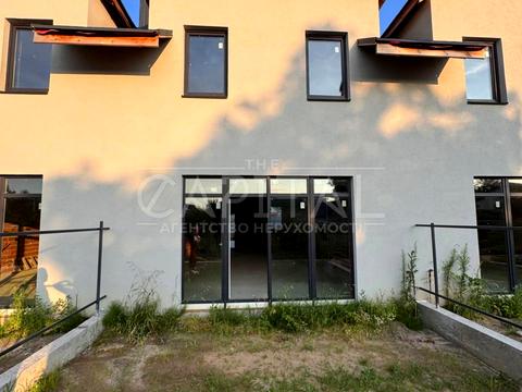 будинок за адресою Леоніда Каденюка вул., 99