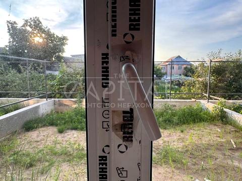 будинок за адресою Леоніда Каденюка вул., 99