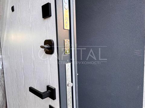 будинок за адресою Леоніда Каденюка вул., 99