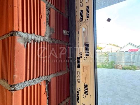 будинок за адресою Леоніда Каденюка вул., 99