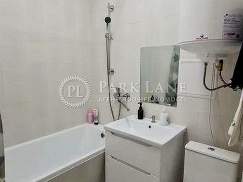 квартира за адресою Покровський пров. (Академіка Зелінського), 8