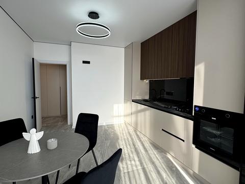 квартира по адресу Черновола ул., 123