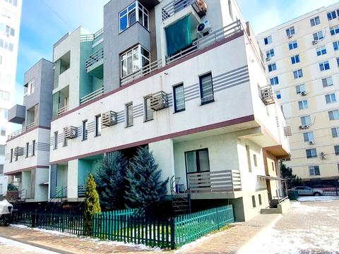 квартира за адресою Владислава Бувалкіна вул., 7-Б К1