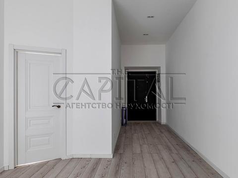 комерційна за адресою Велика Васильківська вул. (Червоноармійська), 23 а