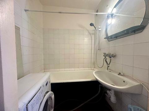 квартира за адресою Ужгород, Ігоря Сікорського вул., 16