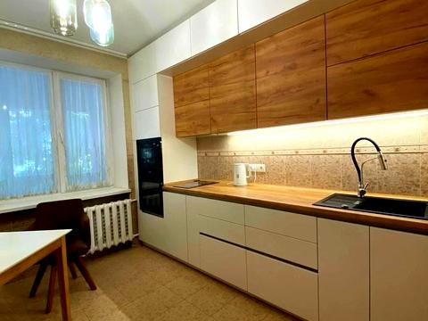 квартира за адресою Київ, Тарасівська вул., 21