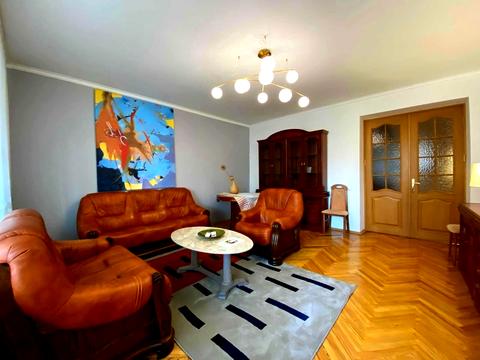 квартира за адресою Київ, Тарасівська вул., 21