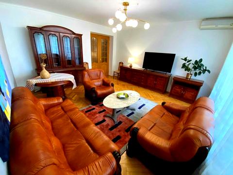 квартира за адресою Київ, Тарасівська вул., 21