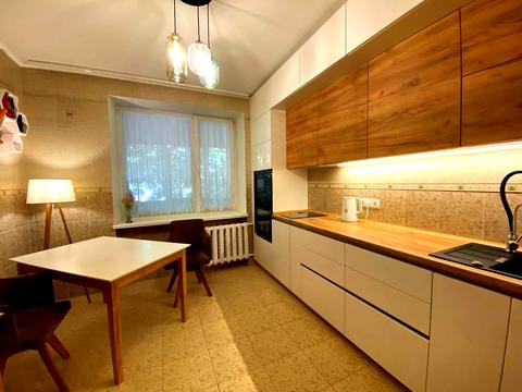 квартира за адресою Київ, Тарасівська вул., 21