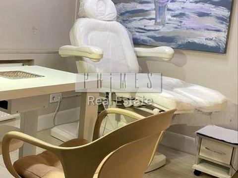 комерційна за адресою Олександра Кониського вул., 62