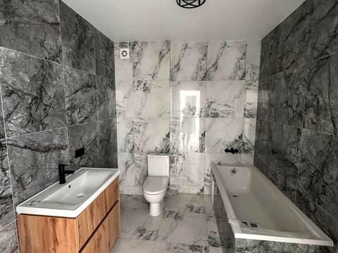 квартира за адресою Хіміків вул., 28, к.1-6