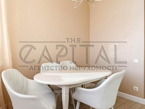 квартира за адресою Євгена Коновальця вул. (Щорса), 34-А