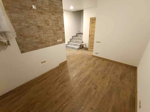 будинок за адресою Ясна вул., 12