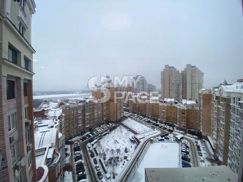 квартира за адресою Володимира Івасюка просп. (Героїв Сталінграду), 4