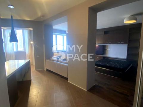 квартира за адресою Володимира Івасюка просп. (Героїв Сталінграду), 4