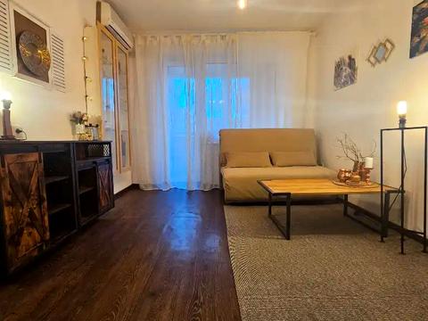 квартира за адресою Крушельницької пров. (Людмили Мокієвської), 5