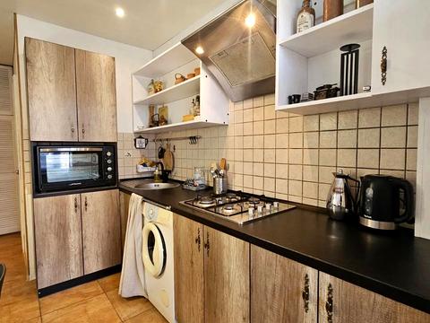 квартира за адресою Крушельницької пров. (Людмили Мокієвської), 5