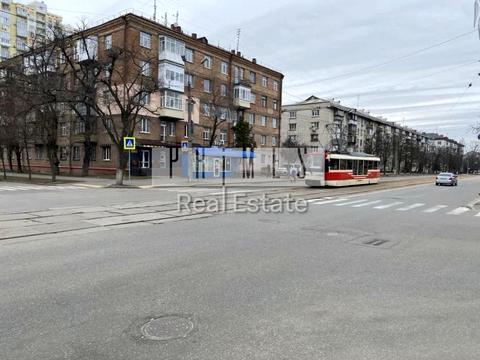 комерційна за адресою Новодарницька вул., 13/18