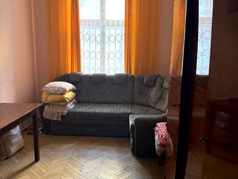 квартира за адресою Шептицьких вул., 21