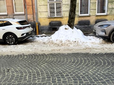 квартира за адресою Шептицьких вул., 21