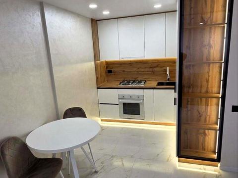 квартира по адресу Черновицкая ул., 51