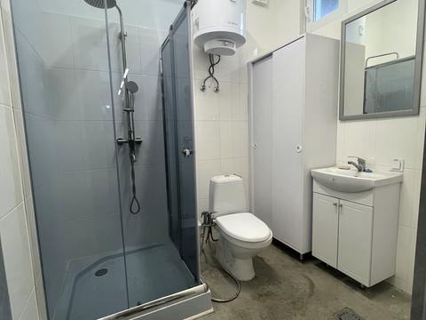 комерційна за адресою 7-ма Пересипська вул., 11а