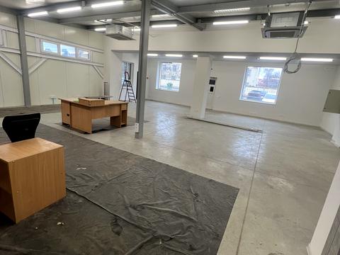 комерційна за адресою 7-ма Пересипська вул., 11а