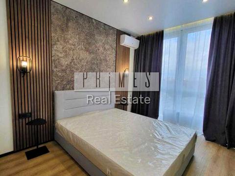 квартира за адресою Причальна вул., 12