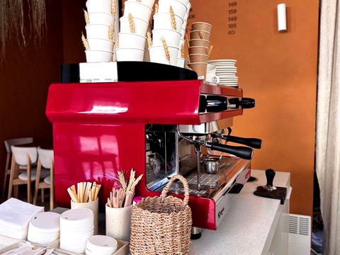 коммерческая по адресу Літературна ул. (Чехова), 7/1