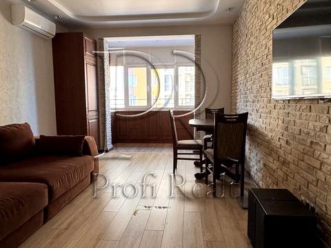 квартира по адресу Митрополита Василия Липковского ул. (Урицкого), 37-Б