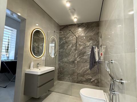 будинок за адресою Грушевського