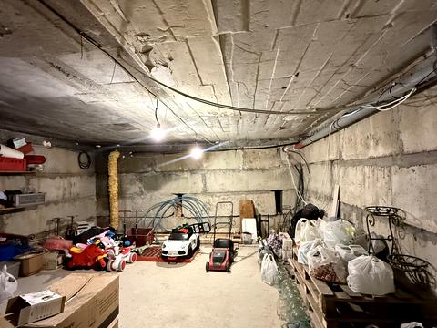 будинок за адресою Грушевського