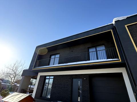 будинок за адресою Грушевського