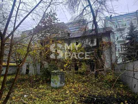 коммерческая по адресу Саксаганского ул., 4б