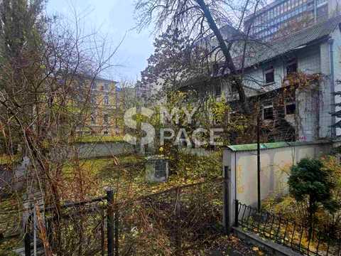 коммерческая по адресу Саксаганского ул., 4б