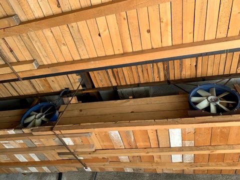 комерційна за адресою Височана, 17